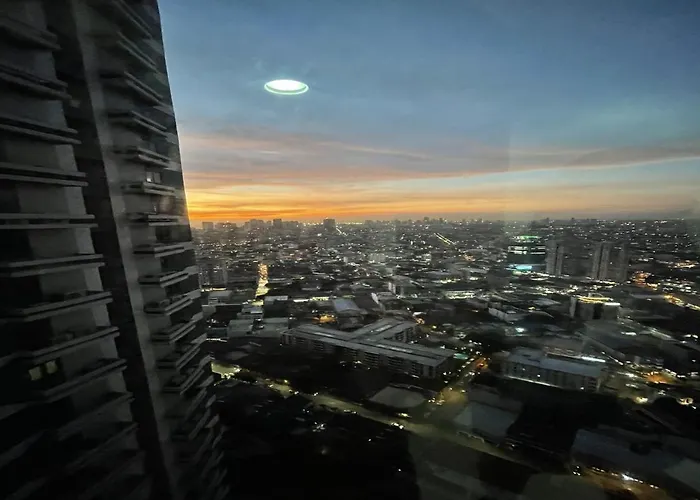 Luxury Air Residences By Makati Apartment